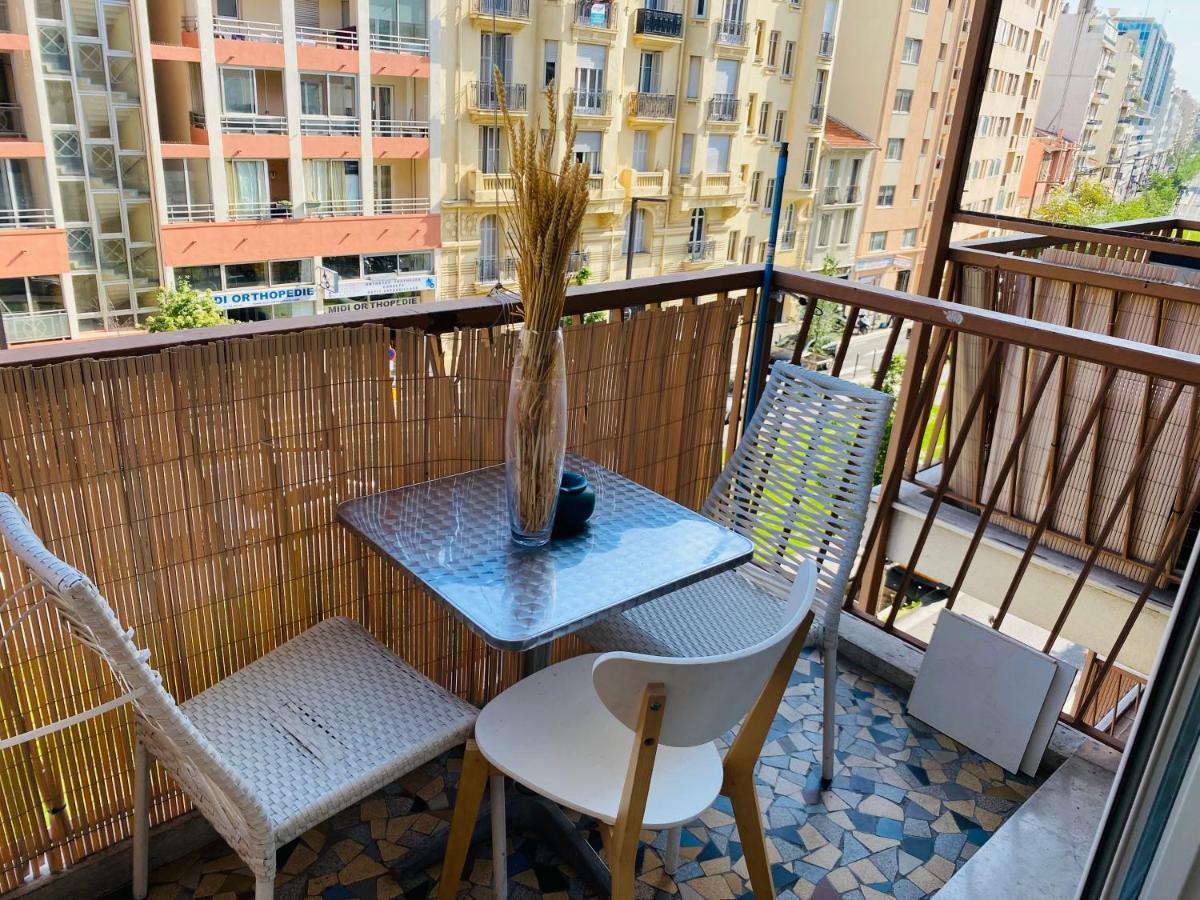 Magnifique Appartement 60M2 ,3 Pieces , Equipee,Tres Lumineux, 2 Minutes A Pied De La Plage Nice Exterior photo
