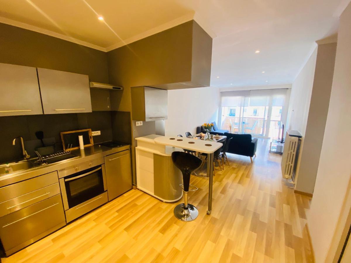 Magnifique Appartement 60M2 ,3 Pieces , Equipee,Tres Lumineux, 2 Minutes A Pied De La Plage Nice Exterior photo