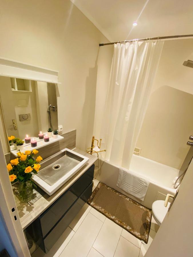 Magnifique Appartement 60M2 ,3 Pieces , Equipee,Tres Lumineux, 2 Minutes A Pied De La Plage Nice Exterior photo